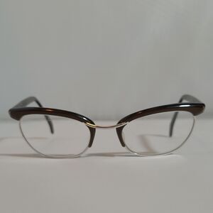 Vintagr Men's Classic Frame Eyeglasses in Dark Brown